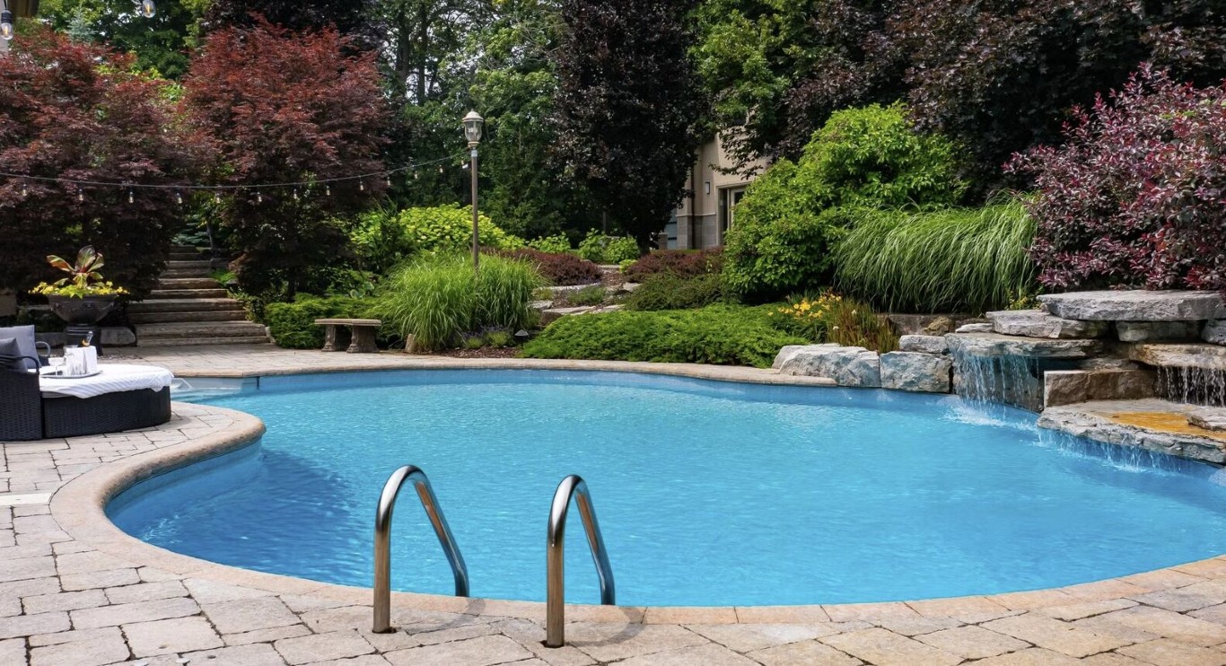 Pool Equipment Repairs in Haltom City, TX